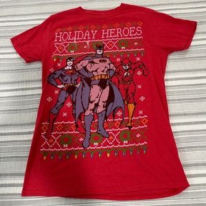 HOLIDAY HEROS tee shirt DC COMICS Small 50/50 COTTON/POLYESTER